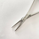 Matheui Needle Holder